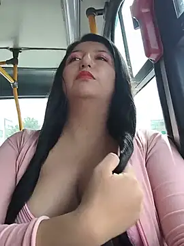 Snapshot of Melyy_Edii chatting on 07.17.26 Melyy Edii online show from 07.17.26