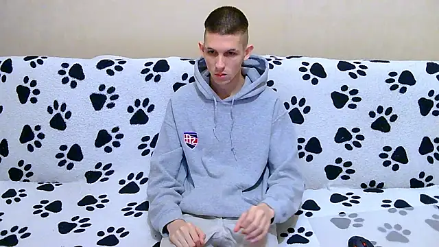 Lester Broo online show from 04.06.26