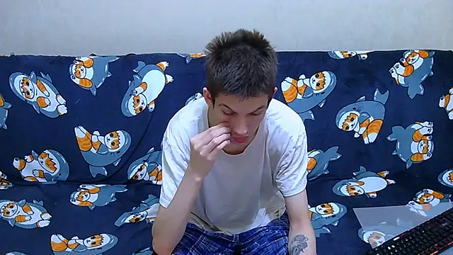 Snapshot of Lester_Broo chatting on 06.13.26 Lester Broo online show from 06.13.26