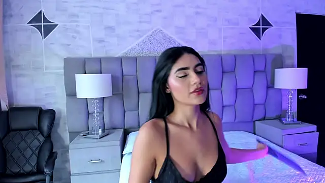 BellaaStorm online show from 10.03.25