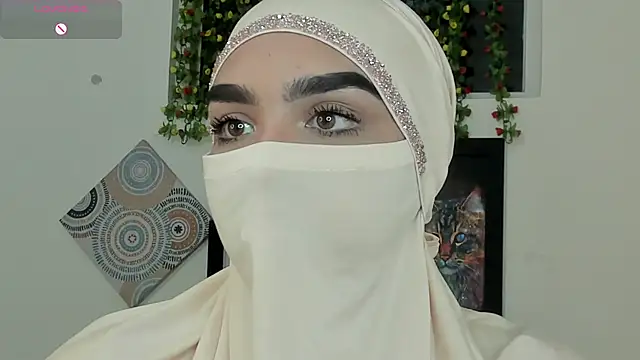 Maissa Alabi online show from 10.17.25