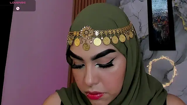Snapshot of Maissa_Alabi chatting on 04.27.26 Maissa Alabi online show from 04.27.26