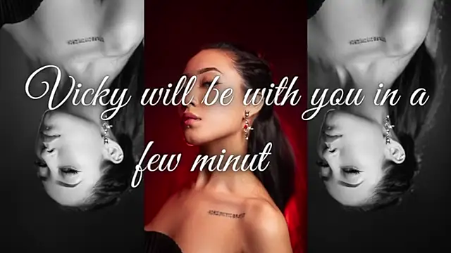 Snapshot of victoria_ricci_a chatting on 10.22.25 victoria ricci a online show from 10.22.25