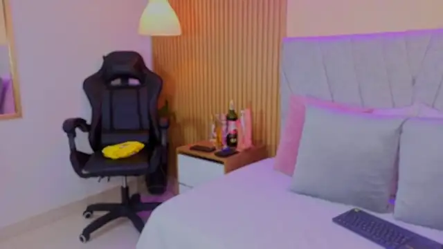 avis lara online show from 02.25.26