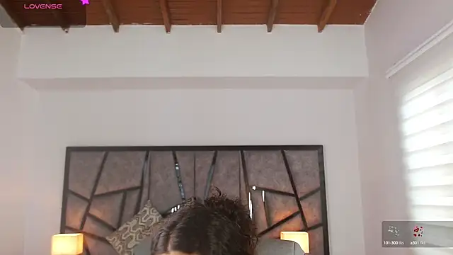 Snapshot of ilitzy_cardona chatting on 09.24.25 ilitzy cardona online show from 09.24.25