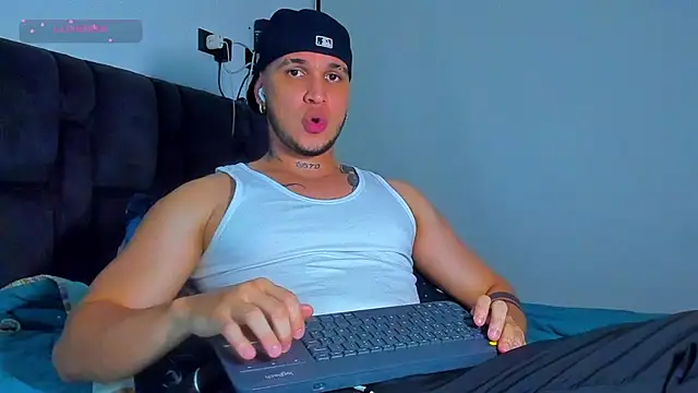 austinoficial online show from 05.11.26