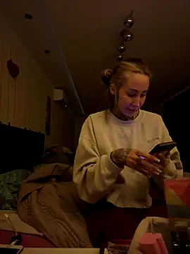 Black sweet Rose online show from 12.21.25