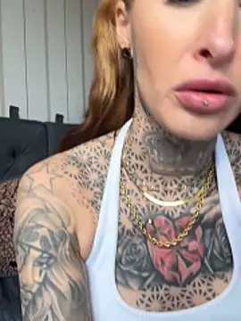 Black sweet Rose online show from 02.02.26