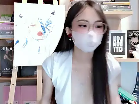 Lush-Office online show from 10.15.25