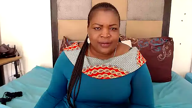 omalicha98 online show from 03.23.25
