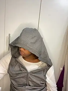 snotLoud online show from 02.25.25