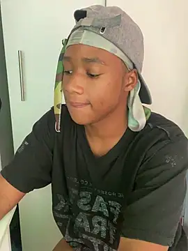 snotLoud online show from 03.22.25