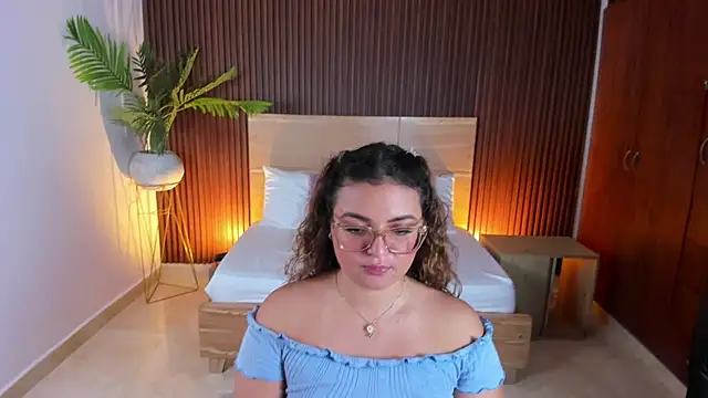 lilly ass  online show from 02.17.25