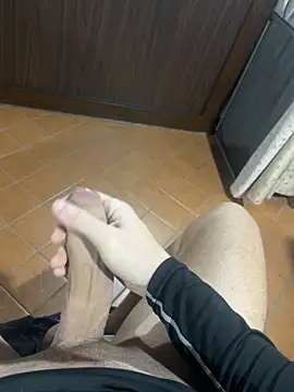 Snapshot of Vincenzosjabcbj chatting on 11.10.25 Vincenzosjabcbj online show from 11.10.25