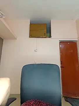 Babbyy doll online show from 10.15.25