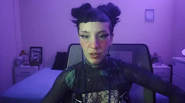 bad doll bb online show from 03.22.25