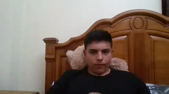 Snapshot of maiksant chatting on 03.05.25 maiksant online show from 03.05.25