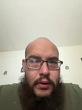 Snapshot of virginass1 chatting on 11.12.25 virginass1 online show from 11.12.25