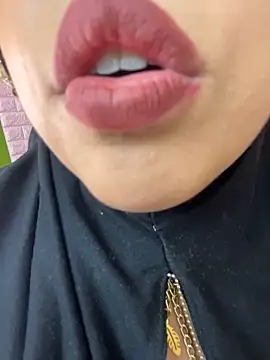 zahra Jalid online show from 12.14.25