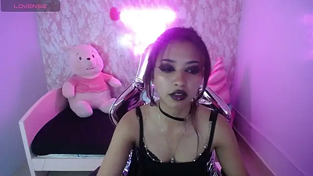 nilia ch online show from 01.13.25
