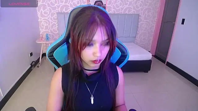 nilia ch online show from 01.18.25