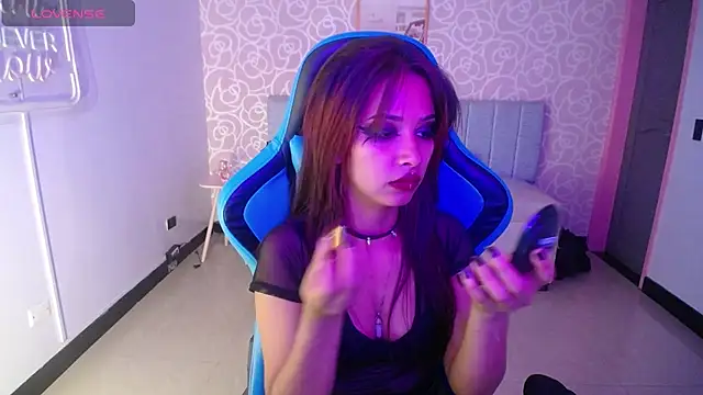 nilia ch online show from 02.05.25