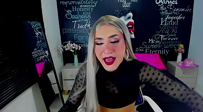 Georgina Giio online show from 01.13.25