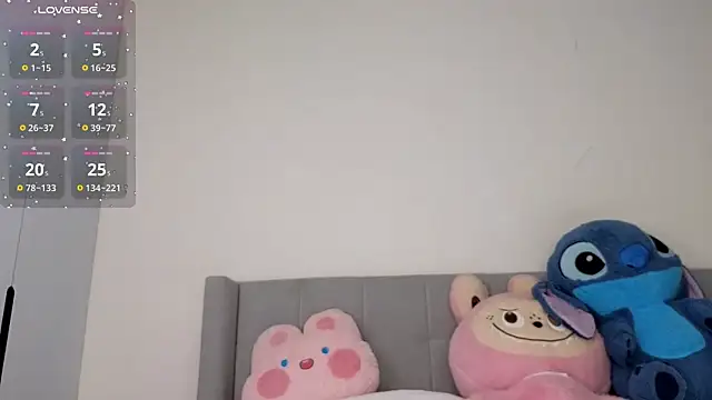 asianqueeny online show from 10.23.25