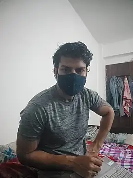 Snapshot of NikaYeptho chatting on 03.27.26 NikaYeptho online show from 03.27.26