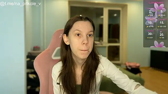 Snapshot of na_prikole_ chatting on 10.26.25 na prikole  online show from 10.26.25