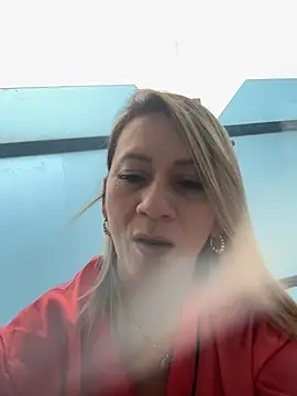 AtheneaRusell online show from 10.25.25