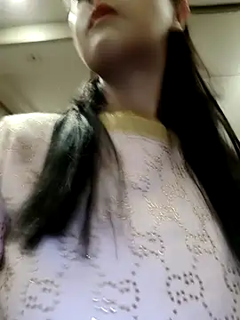 lilandi0521 online show from 02.19.25