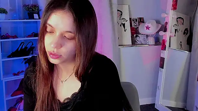 Sahara Shields online show from 11.13.25