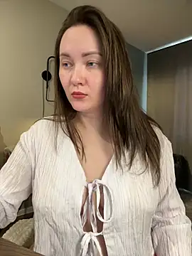 Kiss My Body online show from 06.21.26