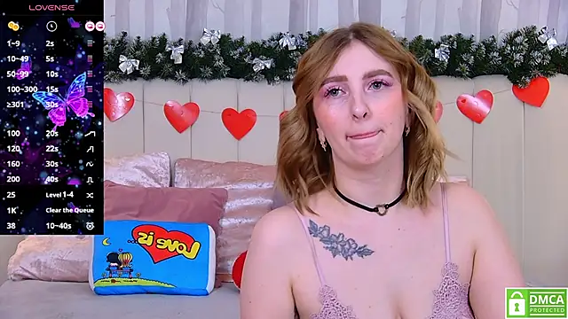 Snapshot of Eva__Summer chatting on 02.14.25 Eva Summer online show from 02.14.25