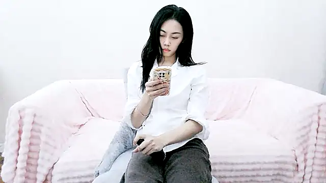 Snapshot of vnhfds chatting on 01.23.25 vnhfds online show from 01.23.25