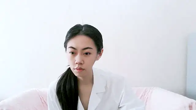 Snapshot of vnhfds chatting on 01.27.25 vnhfds online show from 01.27.25