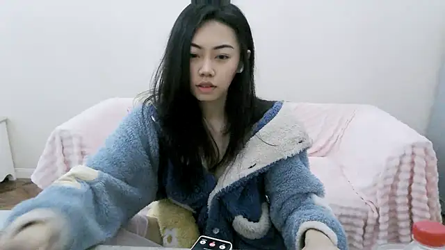 Snapshot of vnhfds chatting on 02.01.25 vnhfds online show from 02.01.25