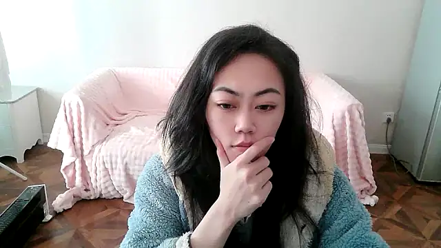 Snapshot of vnhfds chatting on 02.13.25 vnhfds online show from 02.13.25