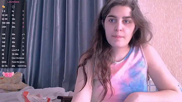 Snapshot of _Roselina_ chatting on 02.14.25 Roselina online show from 02.14.25