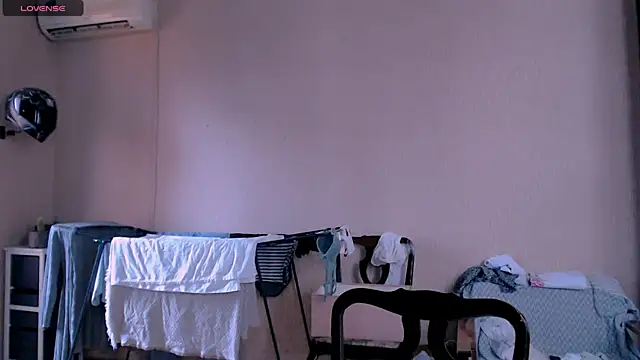  Roselina  online show from 09.28.25