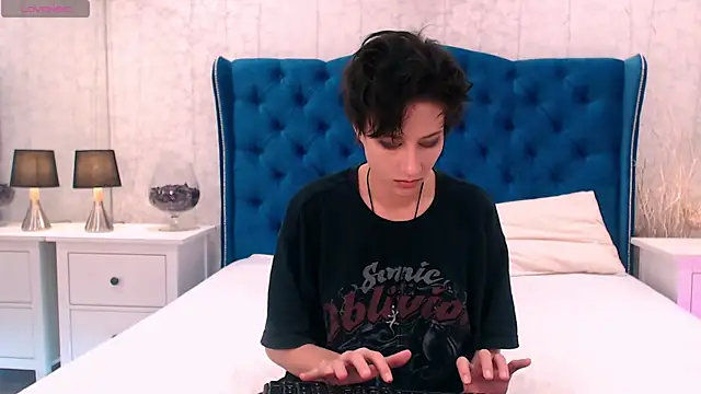 via mayer  online show from 09.18.25