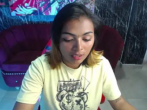 madelein m online show from 02.06.25