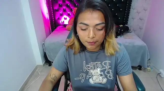 madelein m online show from 02.07.25