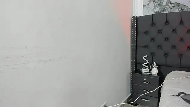 EthaanCox online show from 03.28.26