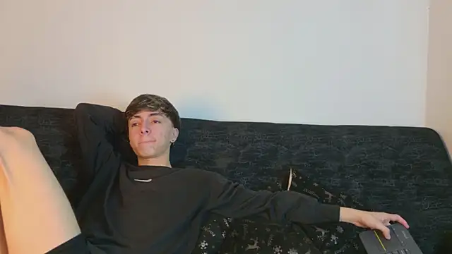 Snapshot of ethan_and_ava chatting on 02.21.26 ethan and ava online show from 02.21.26