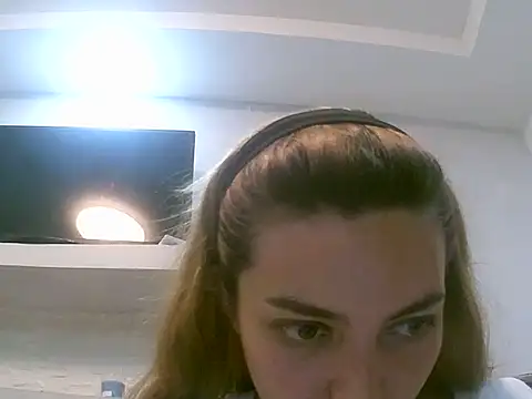 Snapshot of VittoriaTaylor chatting on 02.13.26 VittoriaTaylor online show from 02.13.26