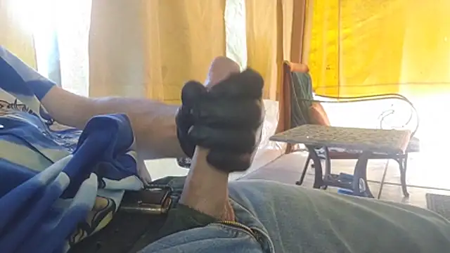 bwcbeat83 online show from 04.04.26