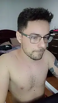 Snapshot of Dyllan__ chatting on 06.05.26 Dyllan online show from 06.05.26