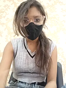 SCHOOL Girl-0 online show from 03.08.25